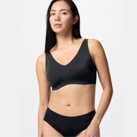 ULTRA RELAX бра UNIQLO з технологією AIRism